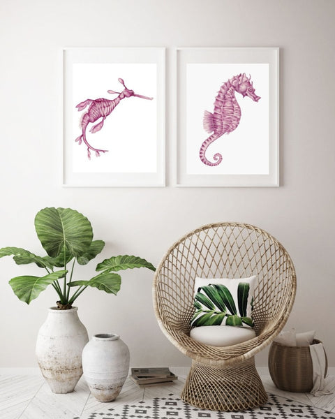 SET OF 2 ART PRINTS PINK SEAHORSES - Artista Style